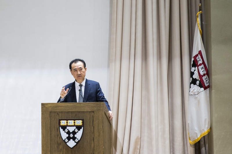 Wang Jianlin spoke before a full house at Harvard Business School (PRNewsFoto/Dalian Wanda Group)