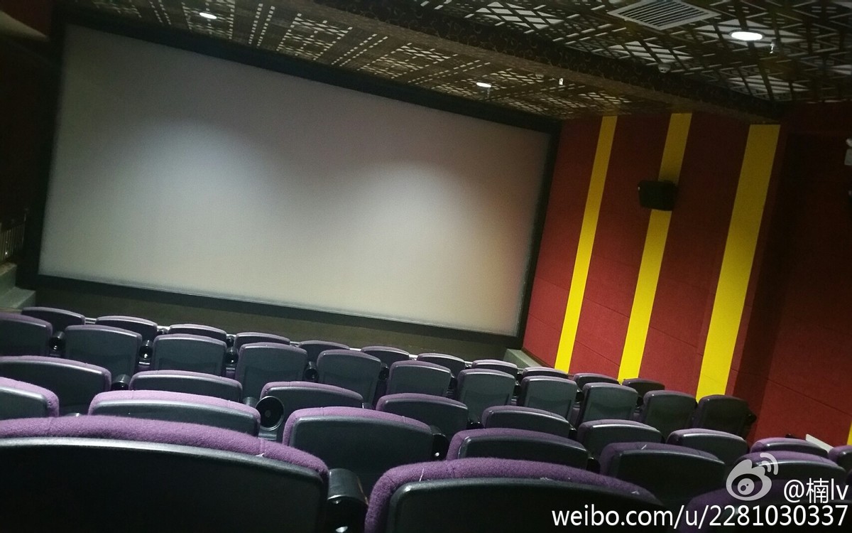 Screenings on Warcraft’s second weekend fell nearly silent after record debut (Courtesy Weibo)
